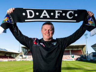 Έιρ Γιουν. - Ντανφέρμλιν