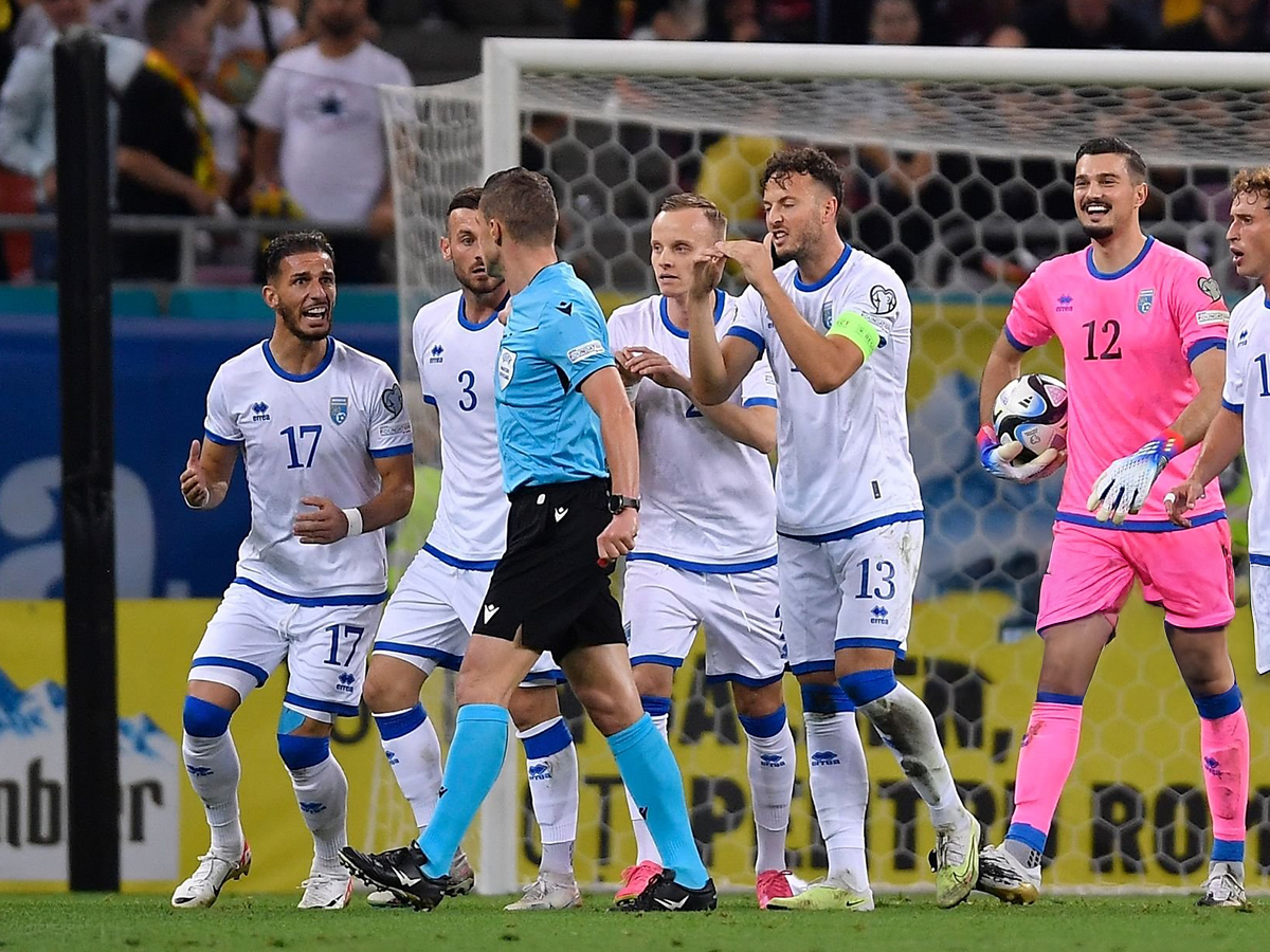 kosovo-islandia-200325