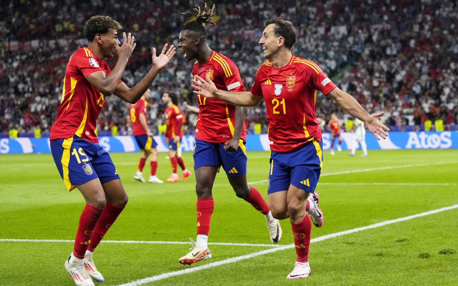 Τιτανομαχία στο «Ντε Κάιπ»