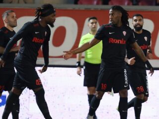 Νέα Σαλαμίνα - Καρμιώτισσα Πάνω Πολεμιδίων