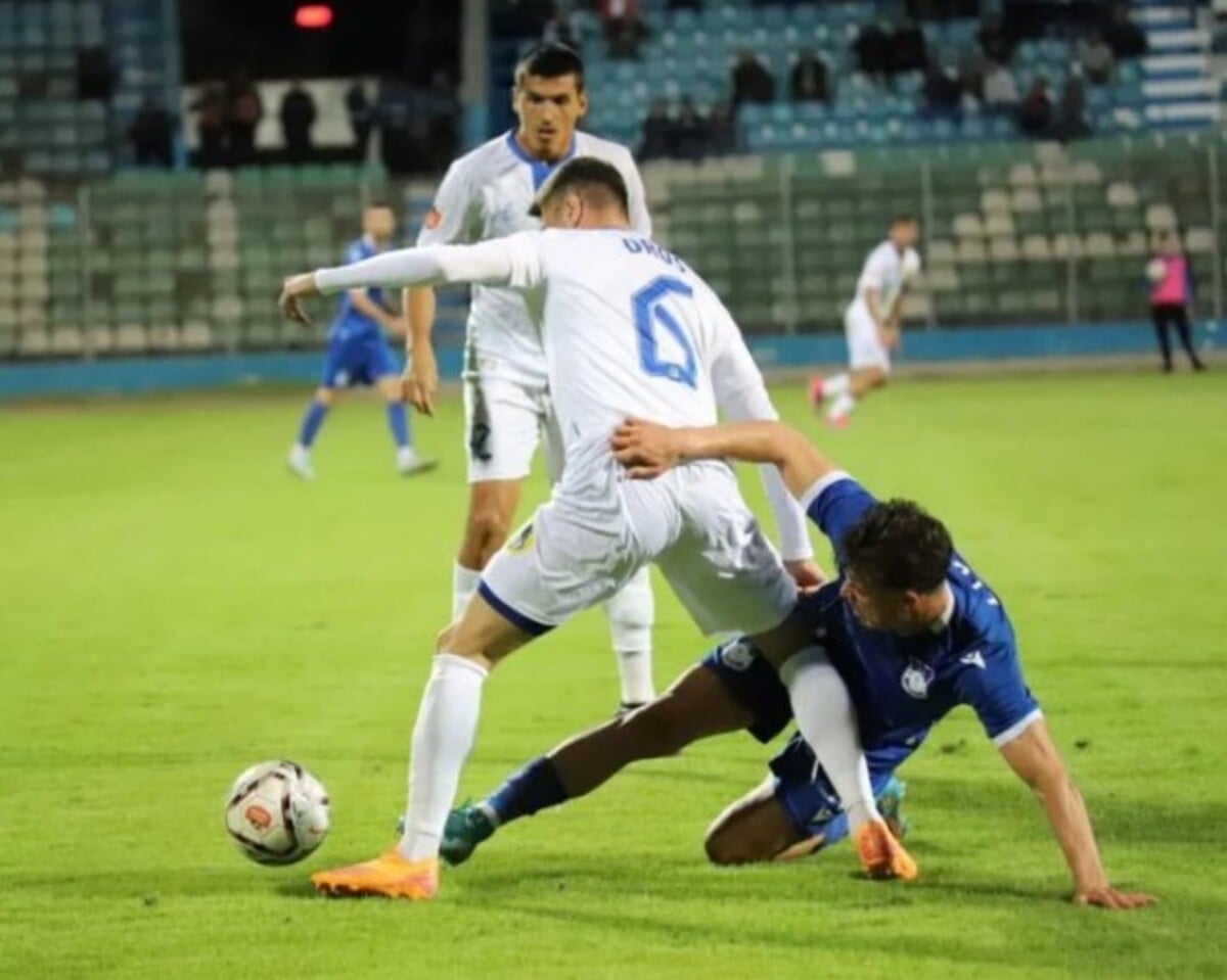 teoyta-elmpasan-110325