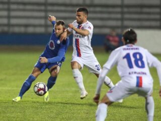 Βλάζνια - Τέουτα