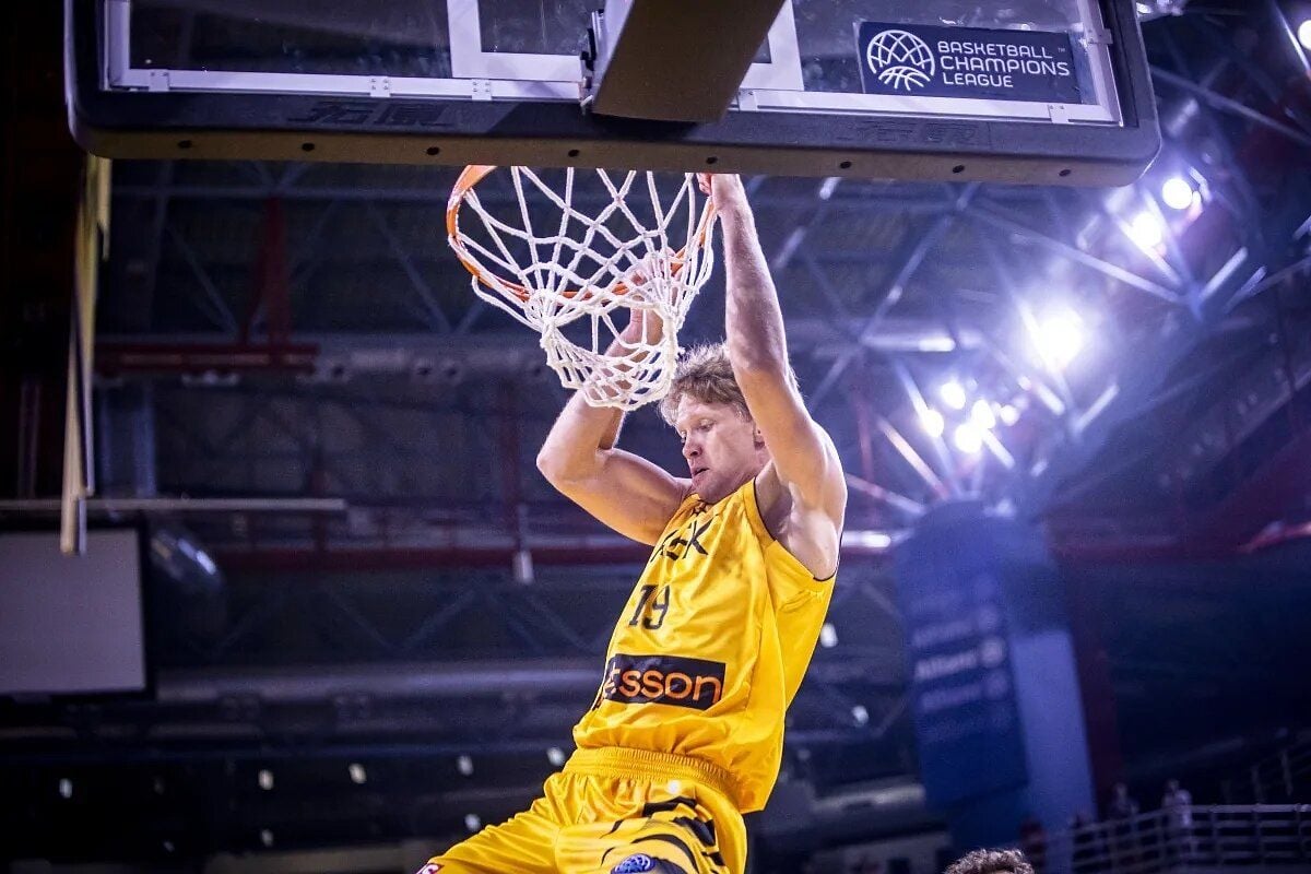 Από το 2,35 έως το 5,50 σε Λιόσια και Τενερίφη