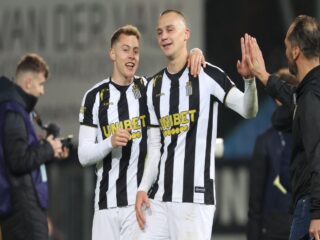 Σαρλερουά - Ντέντερ