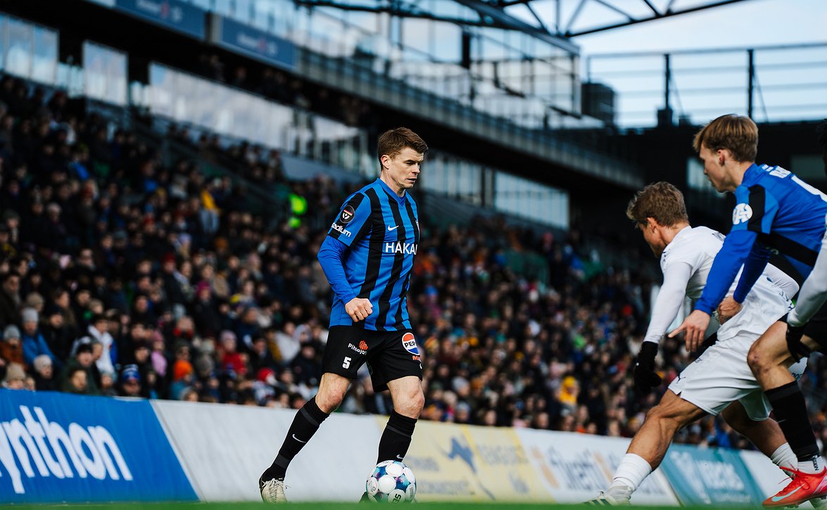 inter-toyrkoy-gknistan-120425