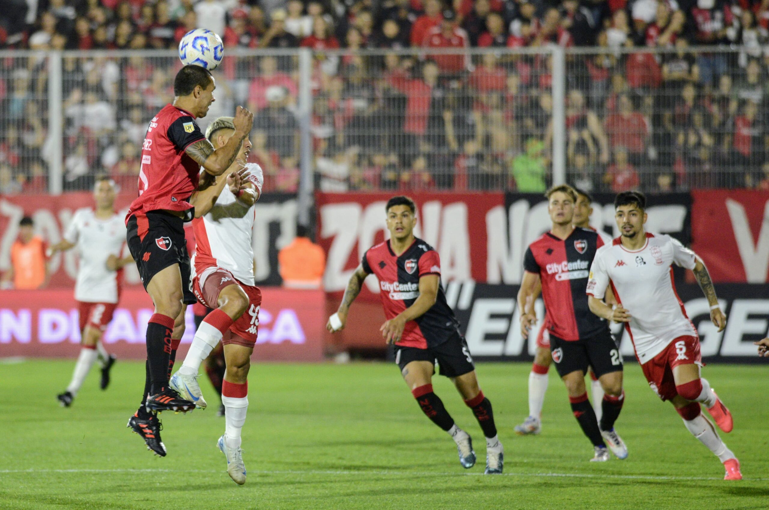 nioyels-olnt-mpois-oyrakan-300425