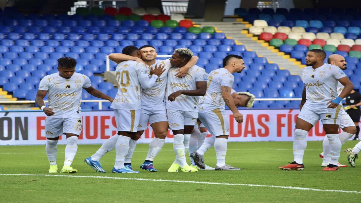 gianeros-aliansa-petrolera-120425