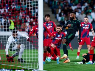 Αλ Ραέντ - Αλ Αχλί