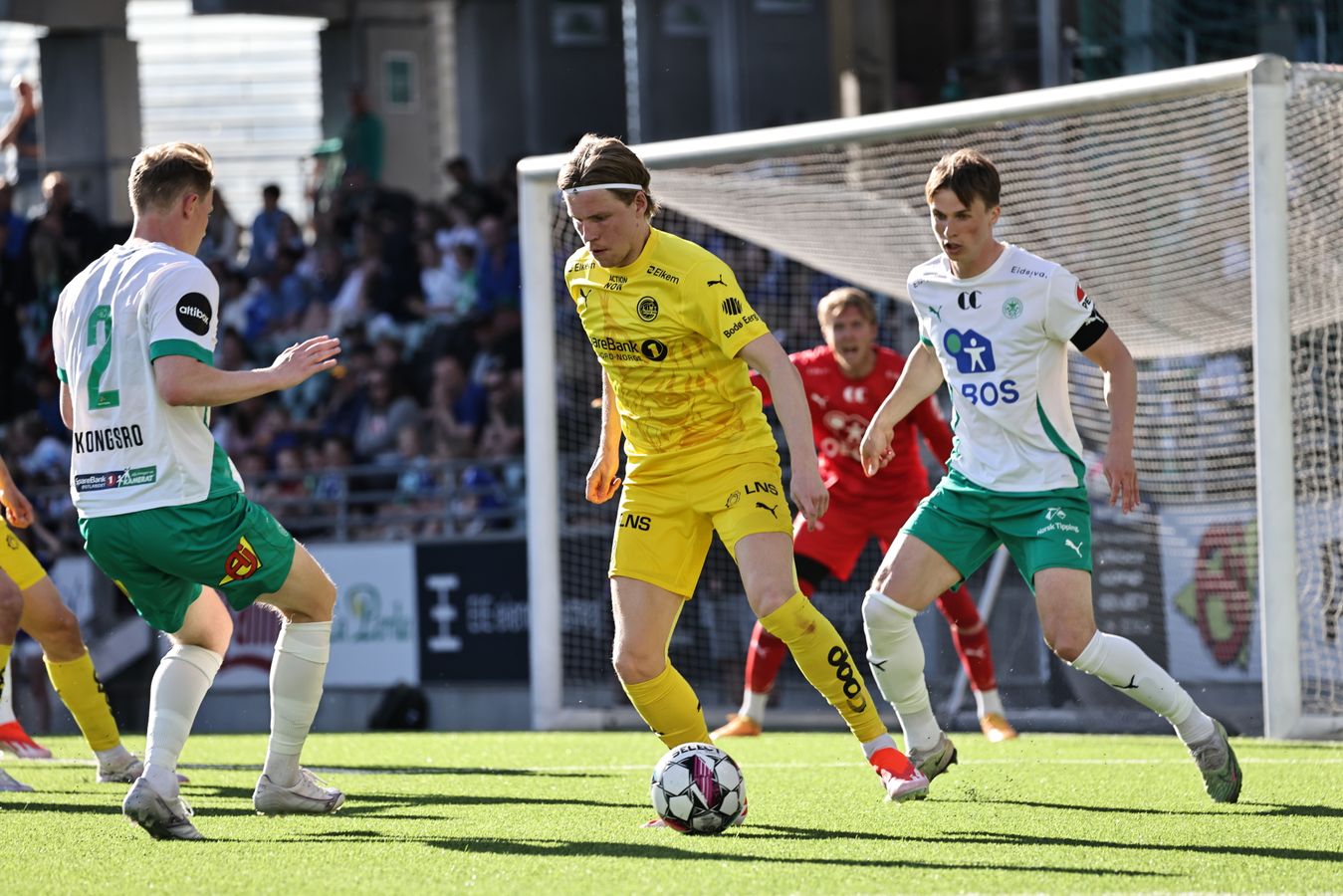 mponto-gklimt-xam-kam-050425