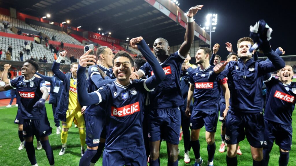 Δουνκέρκη – Παρί Σεν Ζερμέν προγνωστικά: Εκεί που ελπίζουν και οι μικροί