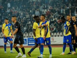 Ελμπασάν - Βλάζνια