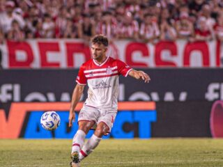 Εστουδιάντες - Ουν. ντε Τσίλε