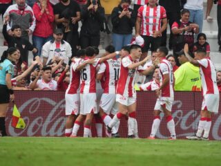 Ινστιτούτο - Ντεπορτίβο Ριέστρα