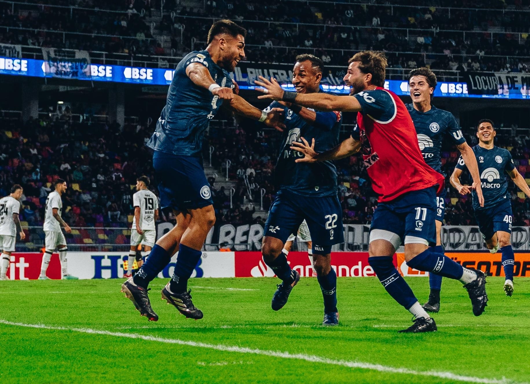 intepentiente-rivadavia-ntefensa-xoystisia-020525