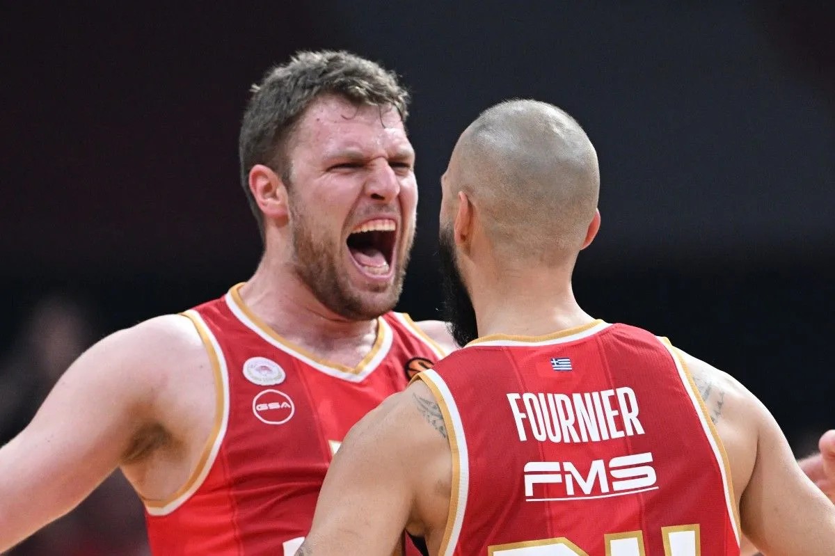 Ολυμπιακός - Ρεάλ Live Streaming (25/04)