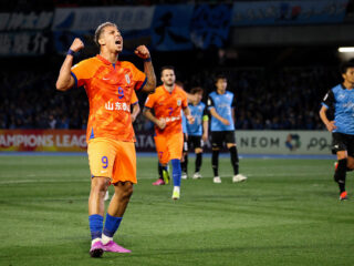 Κινγκντάο Ουέστ Κόαστ - Σαντόνγκ Ταϊσάν