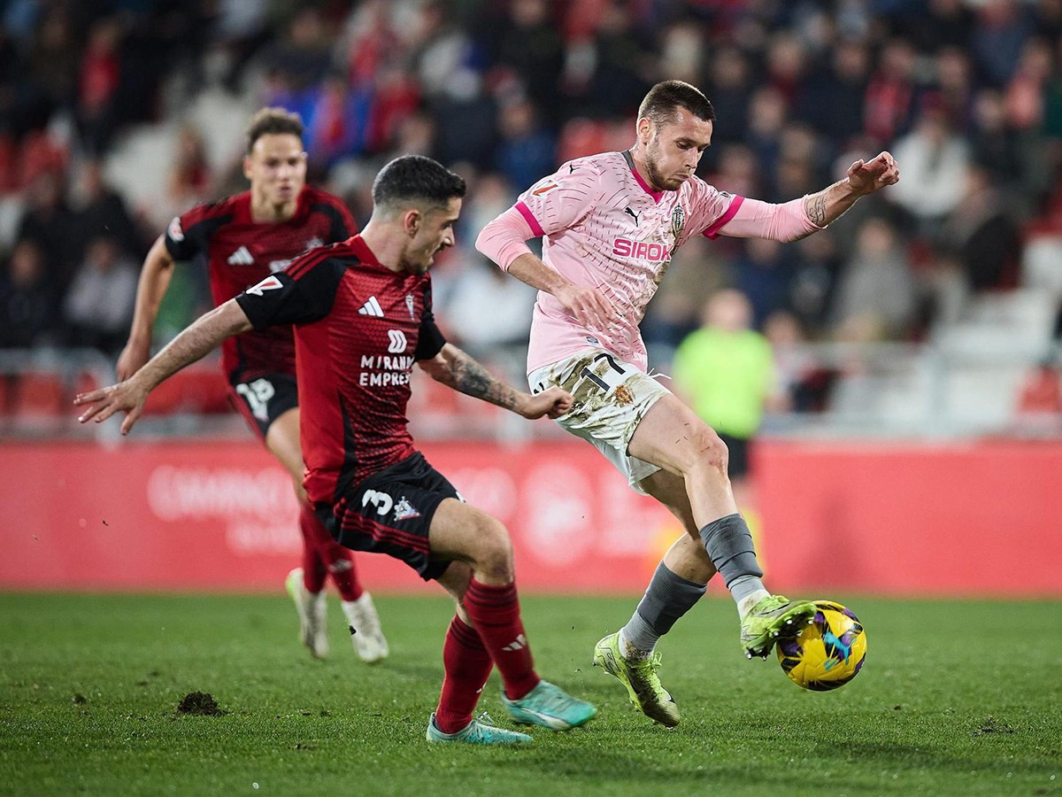 sportingk-xixon-mirantes-180425