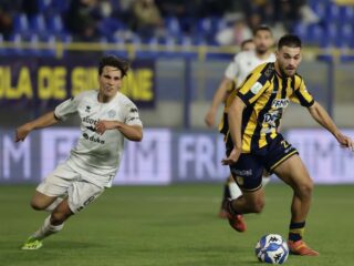 Σουντιρόλ - Γιούβε Στάμπια