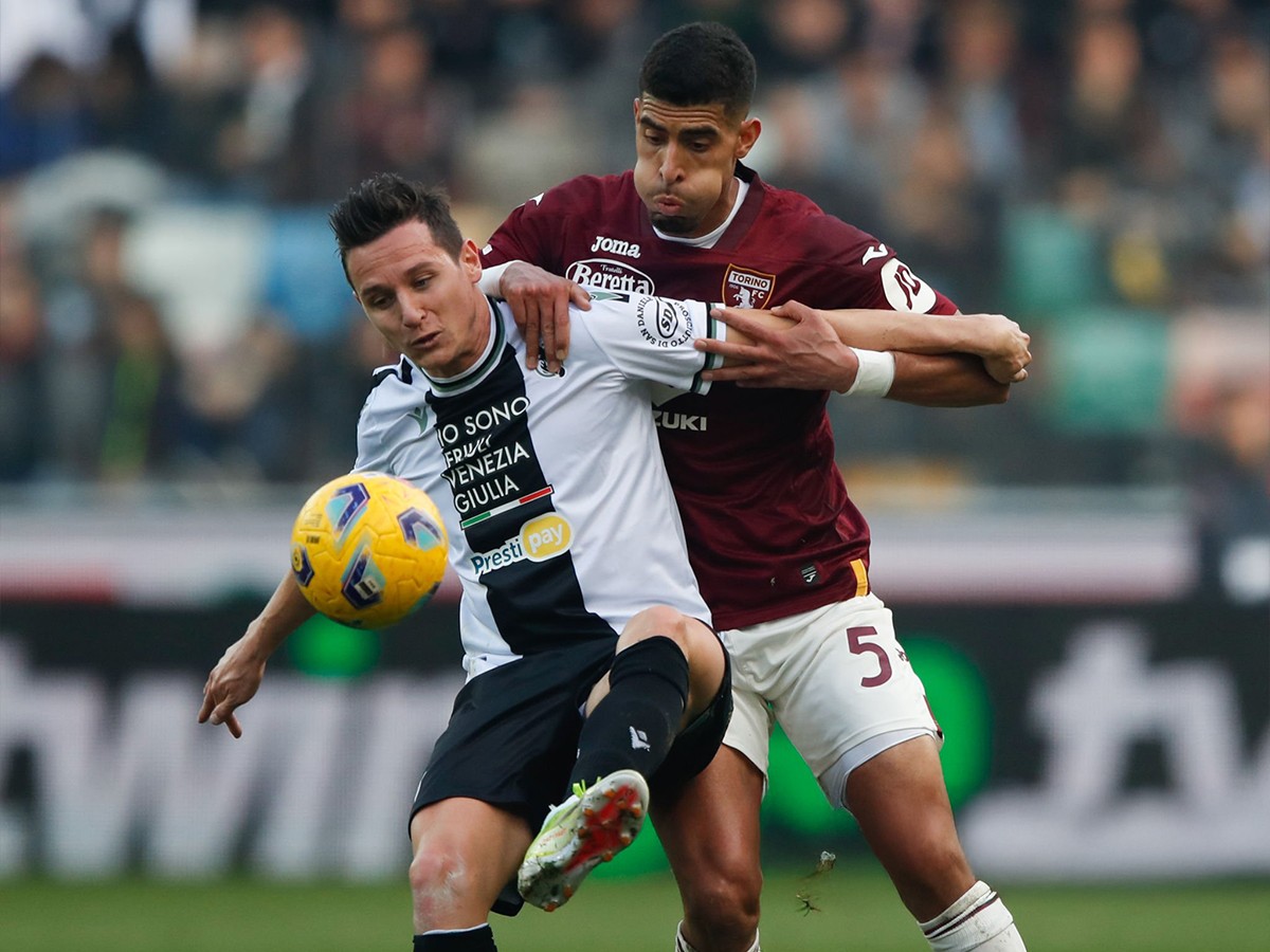 torino-oyntineze-230425