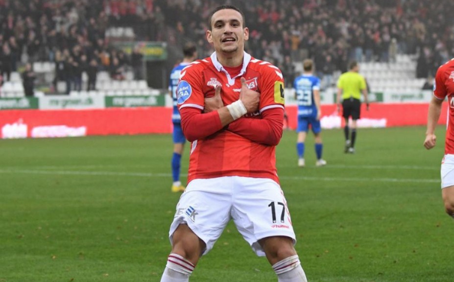 Πολύ σκληρή για να πεθάνει