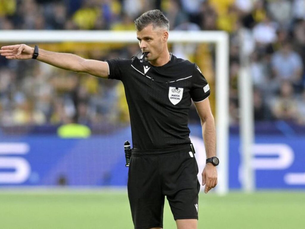 ΑΕΚ - Παναθηναϊκός : πέναλτι και αποβολές 