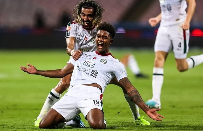 Η «γκίνια», το Over και το «Χ»…