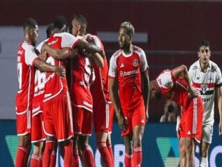 Νασιονάλ - Ιντερνασιονάλ