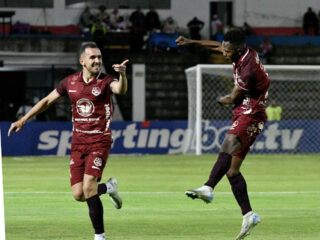 Mushuc Runa - Κρουζέιρο