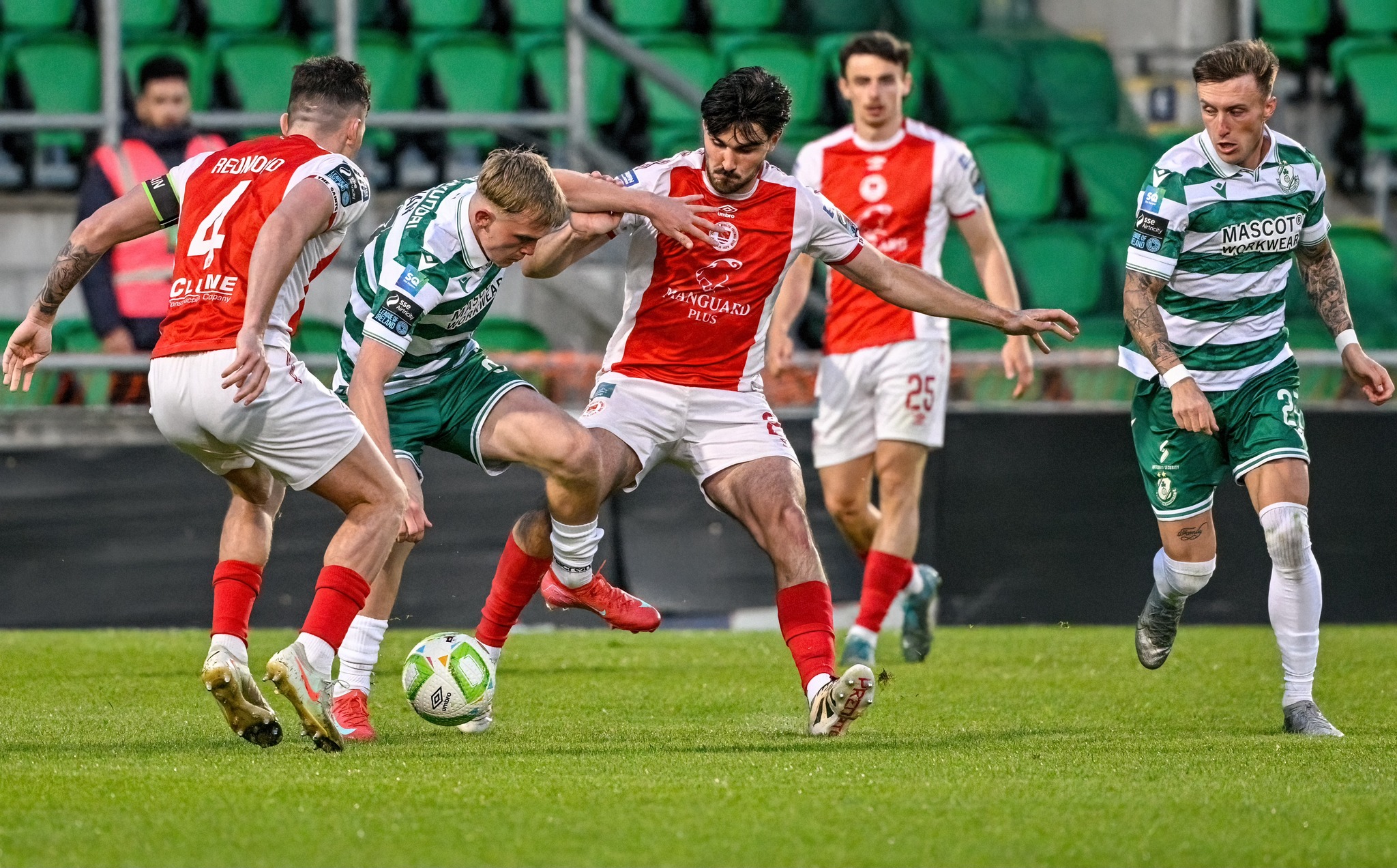 nteri-siti-samrok-rovers-230525