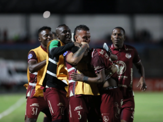 Ουνιόν - Μουσούκ Ρούνα