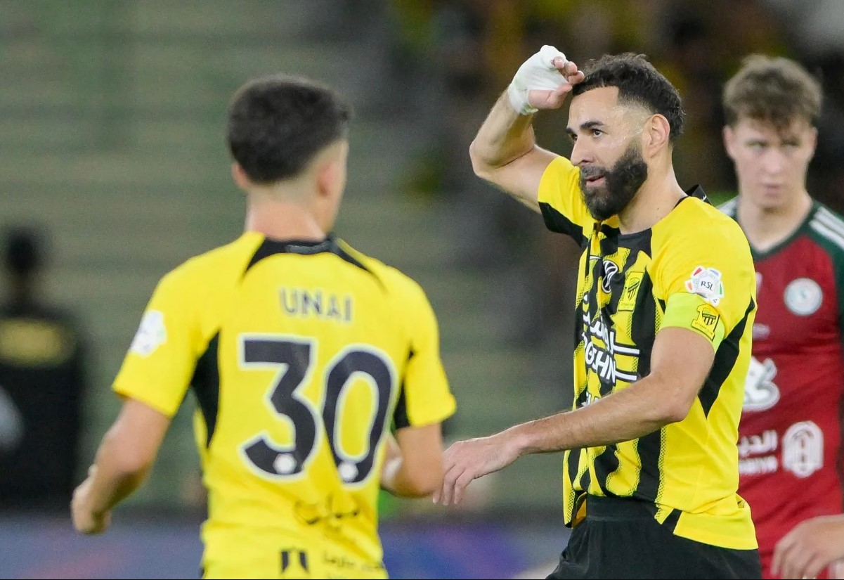 al-raent-al-itixant-150525