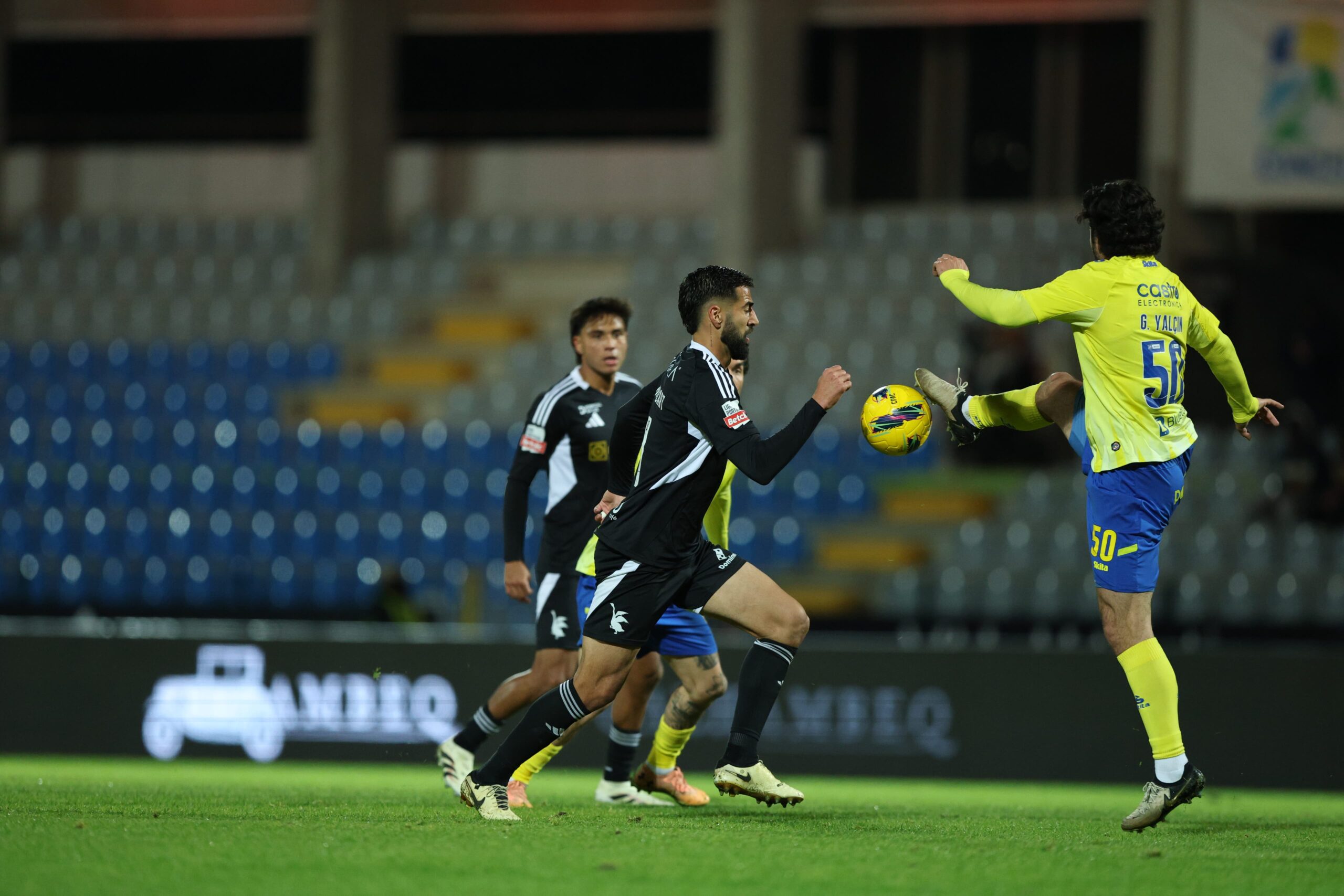 aroyka-kaza-pia-040525