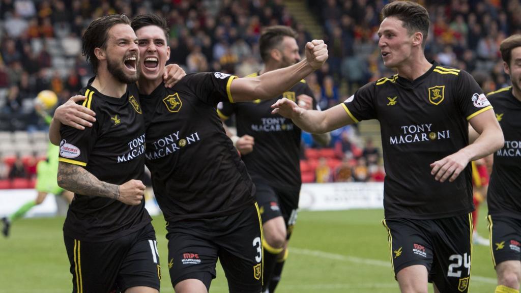 partik-thistl-livingkston-130525