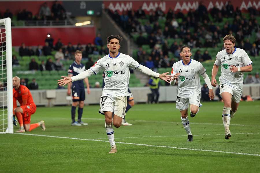 oklant-melmpoyrn-viktori-240525