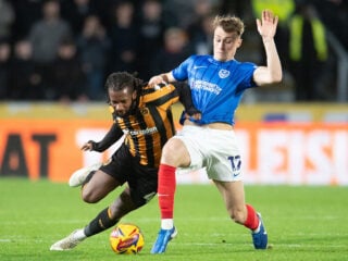 Πόρτσμουθ - Χαλ