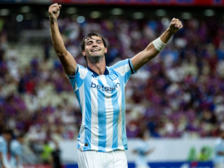 Ράσινγκ Κλουμπ - Πλατένσε