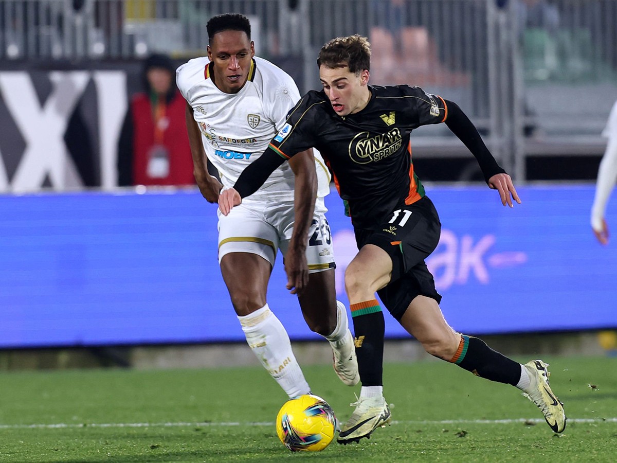 kaliari-venetsia-180525