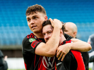 Βαστέρας - Έστερσουντ