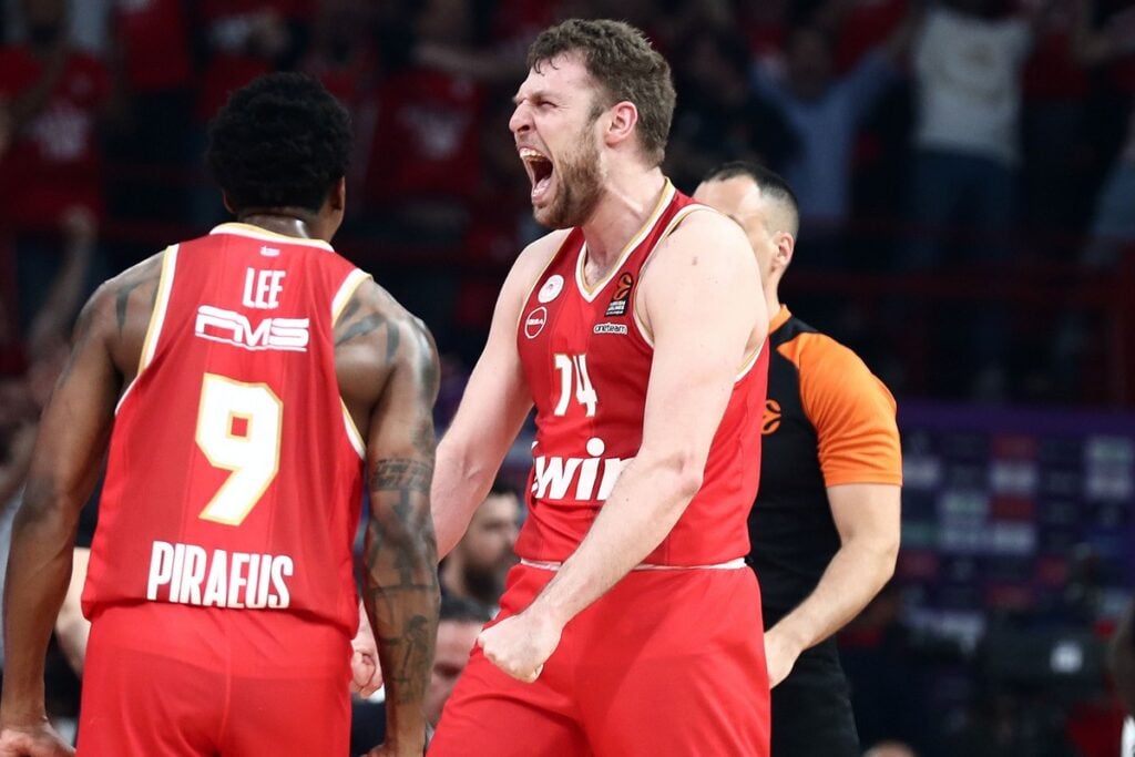 ολυμπιακος βεζενκοφ