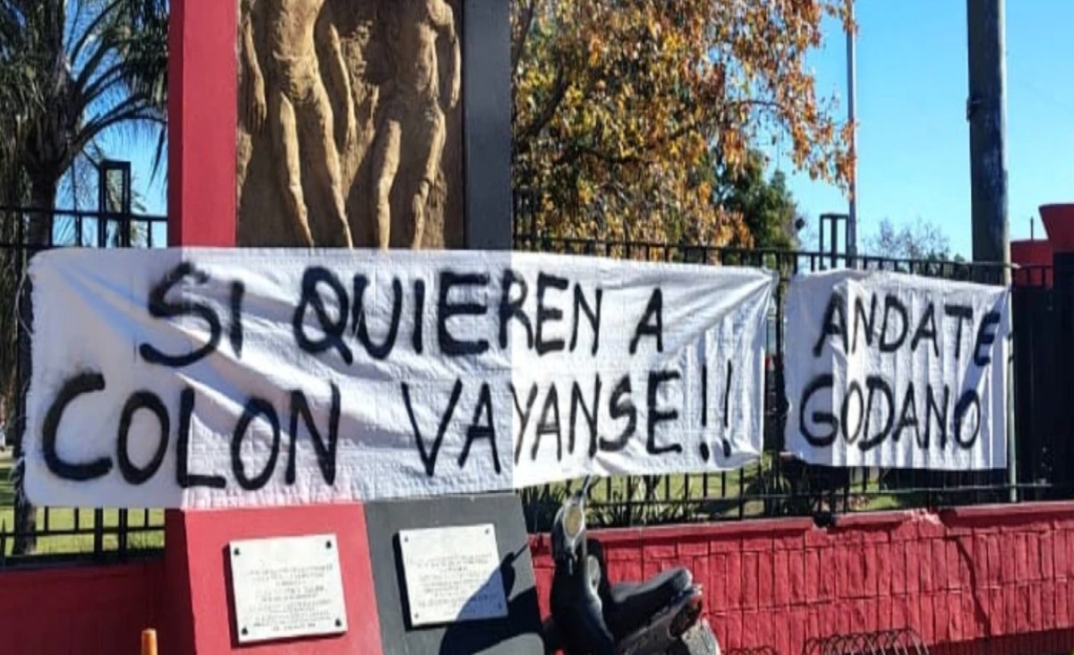 Αν αγαπάτε την Κολόν, φύγετε