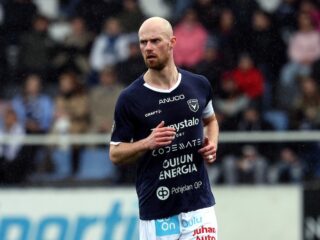 Γιάρο - Ούλου