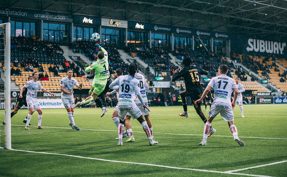 seinagioen-giaro-140625