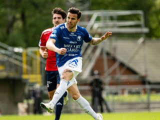 Ούτσικτενς - Έστερσουντ