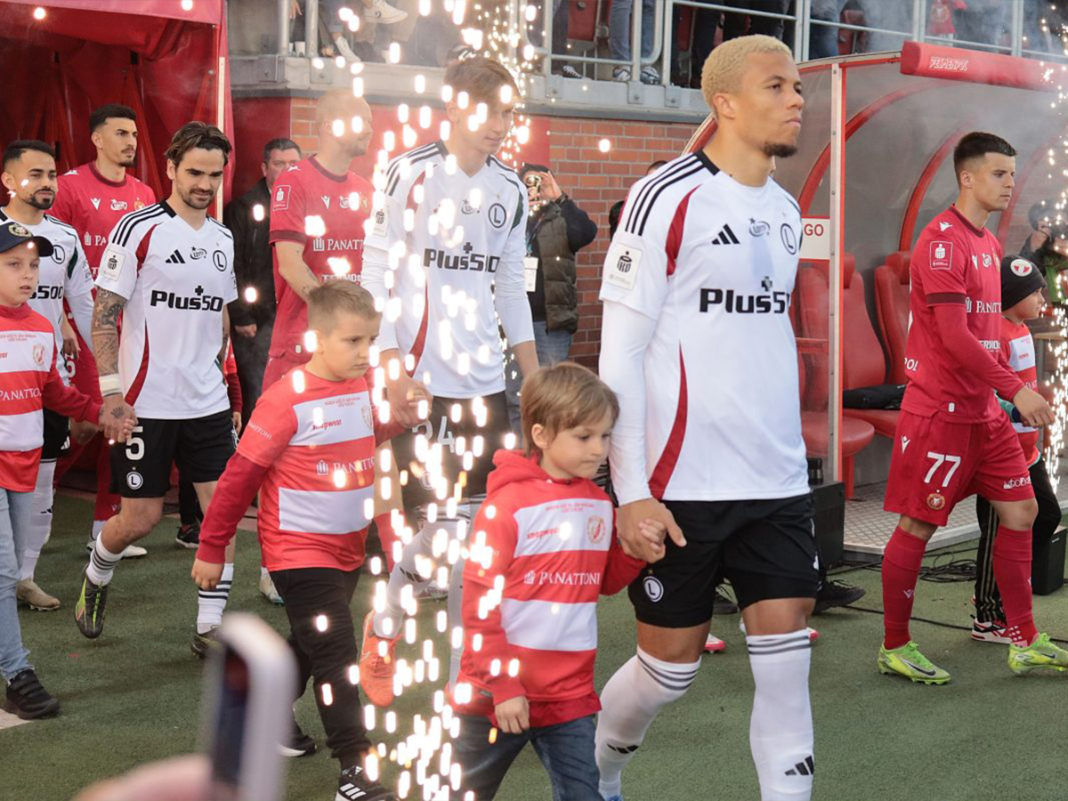 legkia-varsovias-aktompe-100725