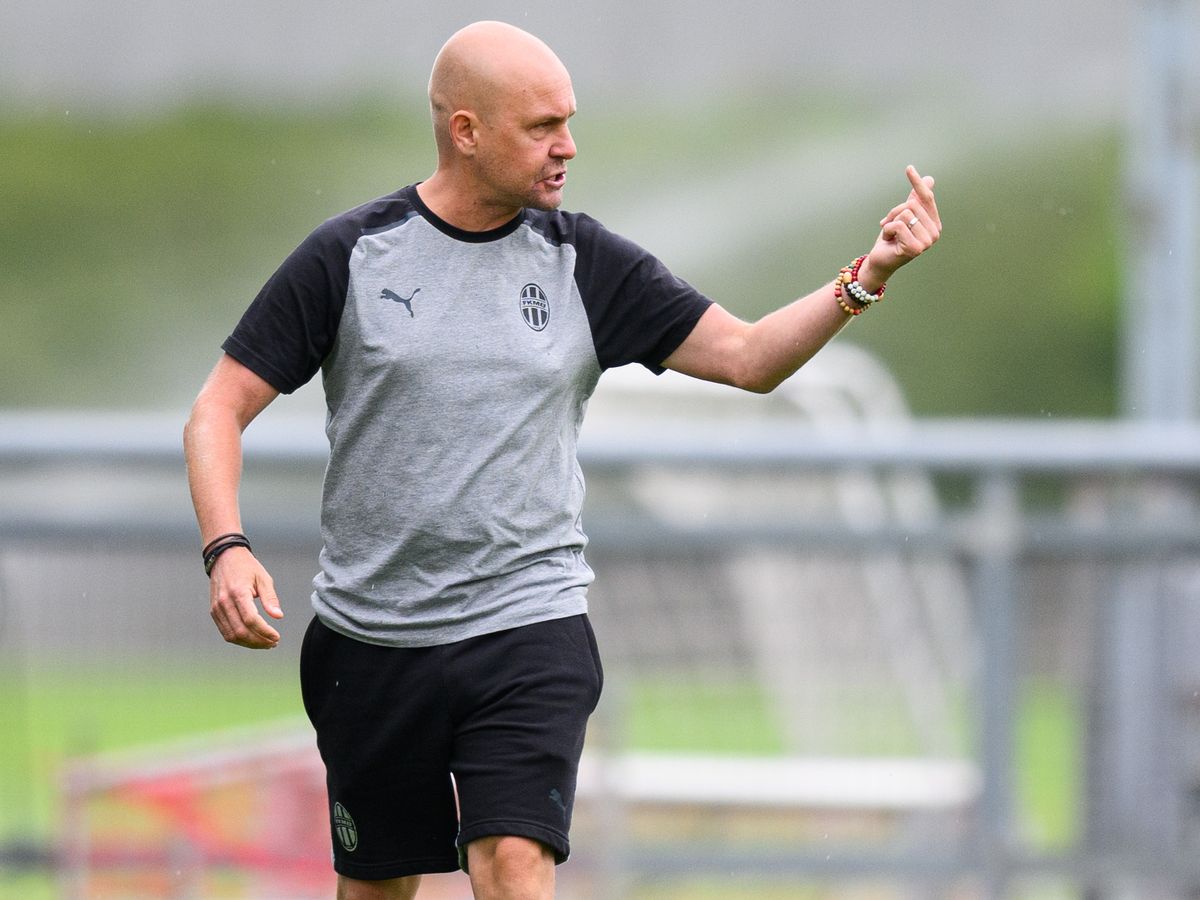 mlanta-mpoleslav-slovan-limperets-200725