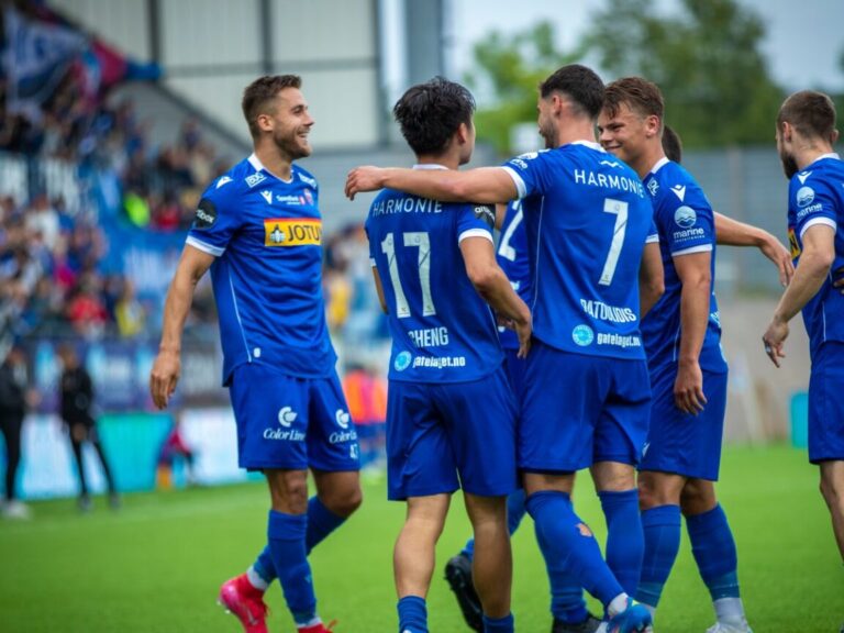 ως-άλλοι-φαλαινοθήρες-393024