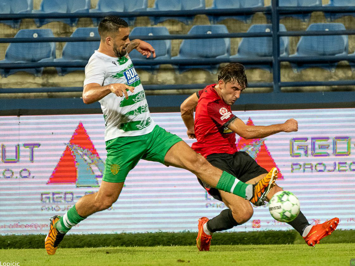 skentigia-de-nioy-sents-150725