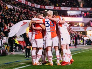 Σλάβια Πράγας - Χράντετς Κράλοβε