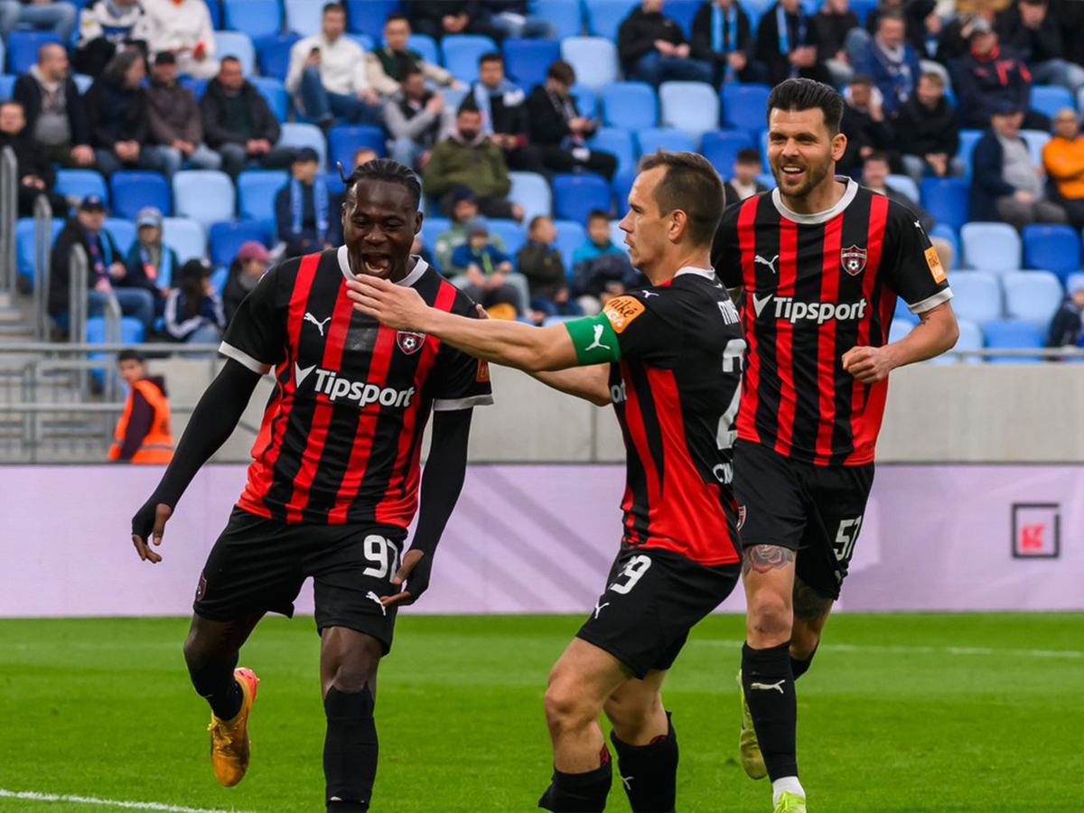 spartak-trnava-xaken-100725