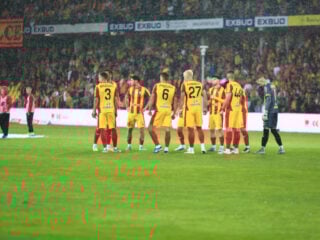 Ζαγκλέμπιε Λούμπιν - Κορόνα Κίελτσε